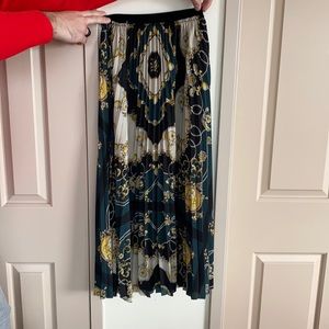 Zara Midi pleated skirt
